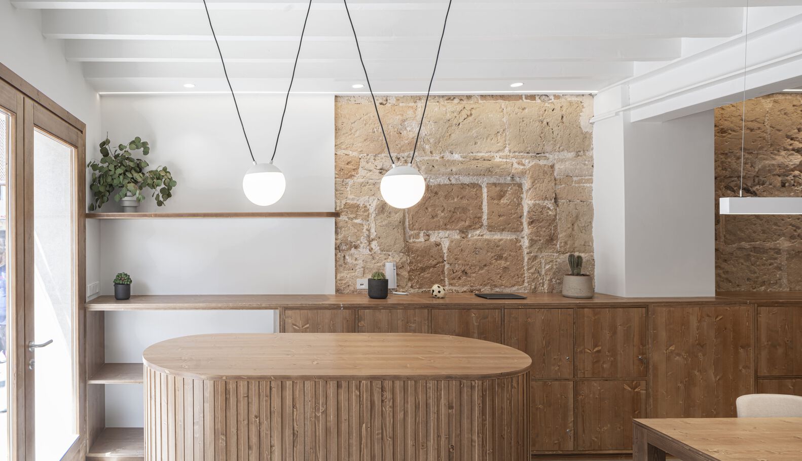 Coworking Sant Magì · 历史建筑改造的现代共享空间丨西班牙丨BARRI Studio-8