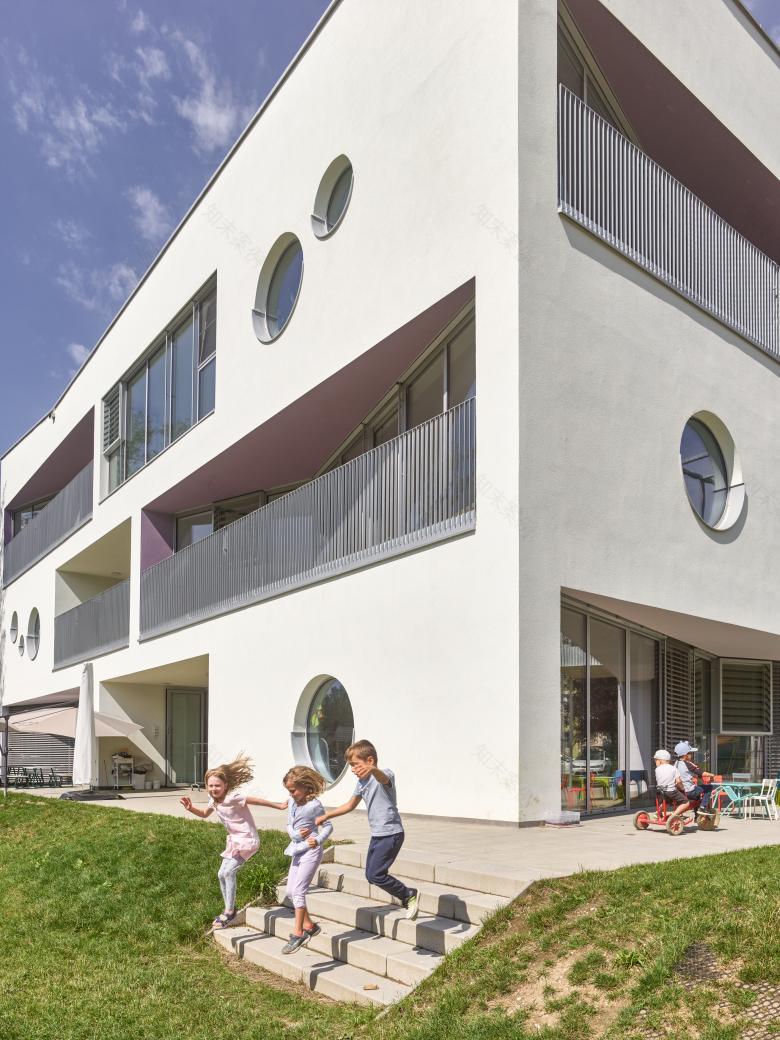 哈特迈尔古特的儿童看护丨奥地利-0