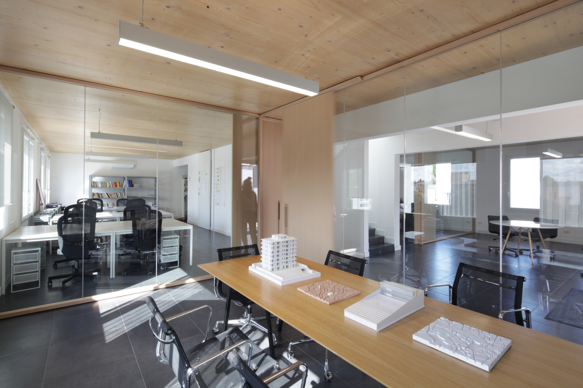 IT'S Studio 丨别墅建筑丨 HUB——工业遗址上的创新之作-19