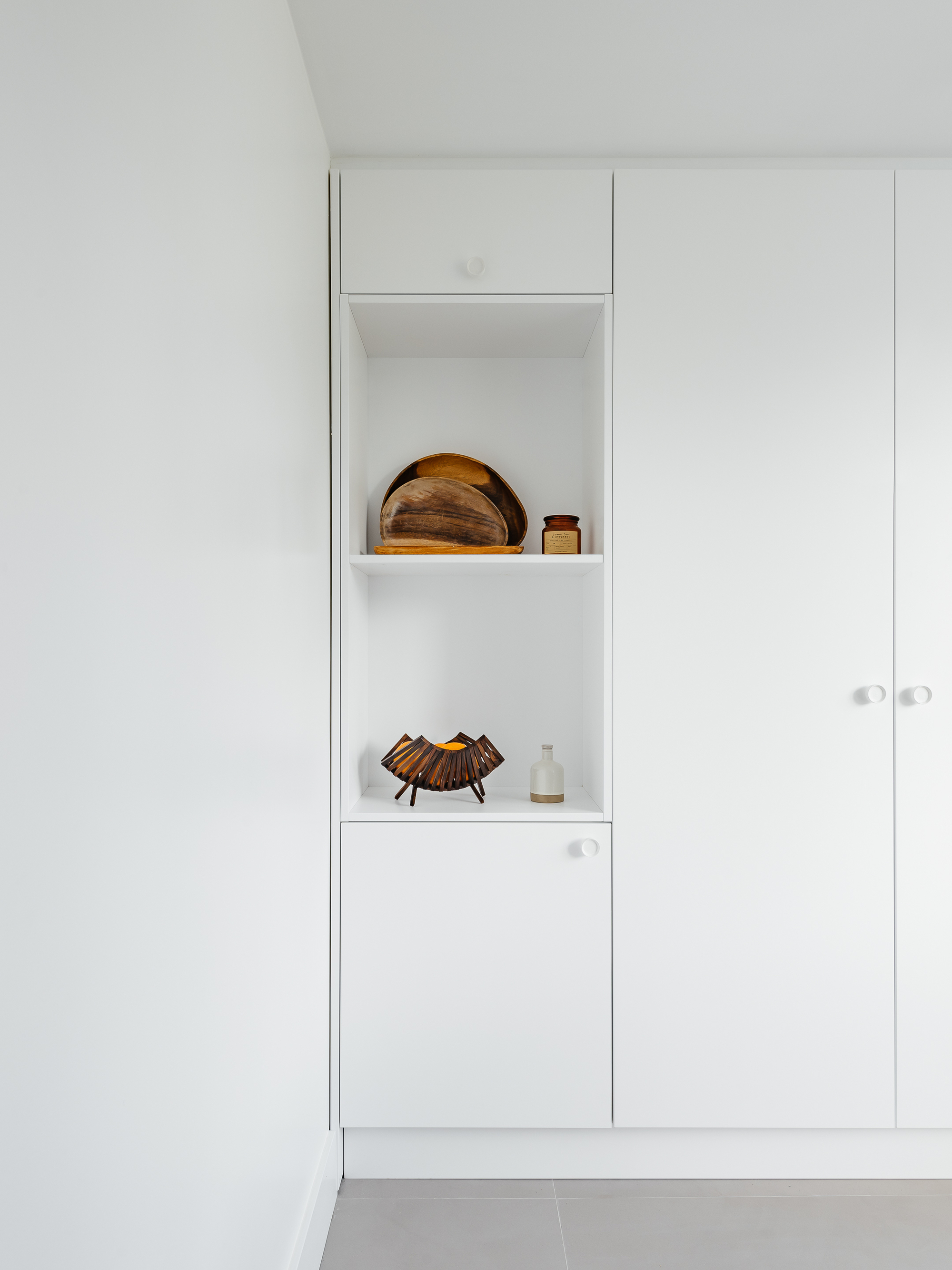 重生之公寓设计 | 拆除墙壁,引入自然光-27