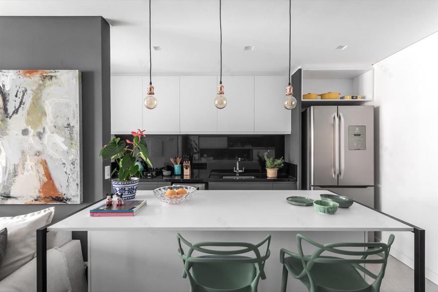 巴西 PR 公寓 | 多功能空间与自然元素的完美结合-4