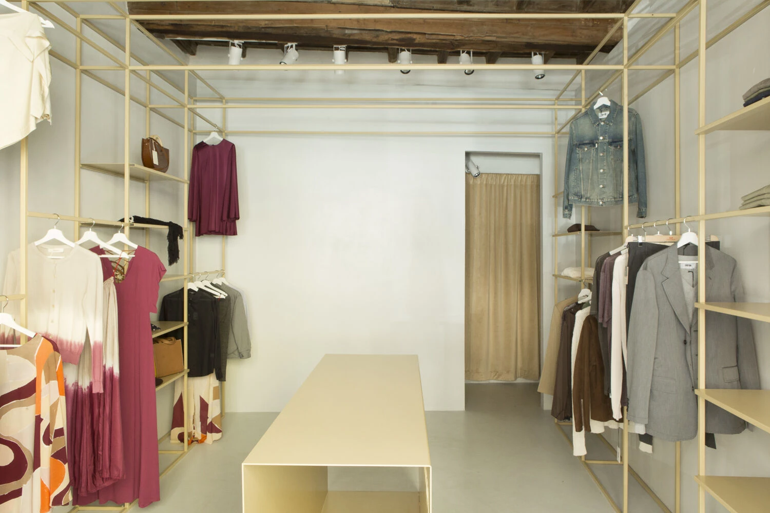 埃特塞特拉·蒙蒂精品店丨意大利罗马丨Punto Zero-15