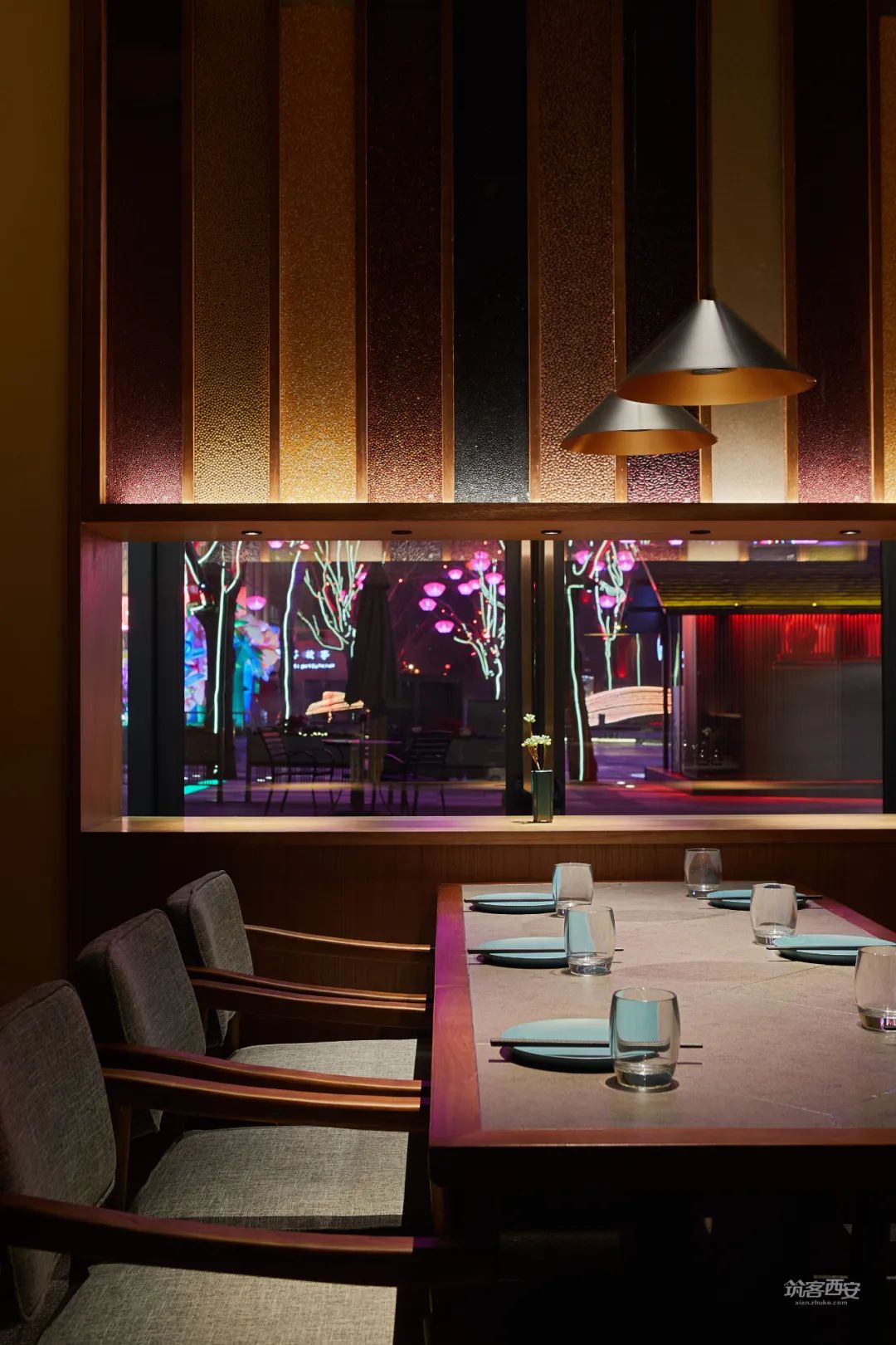 《春发生》 | 大唐不夜城中的“午夜食堂”,郭莘新作的餐饮空间设计-63