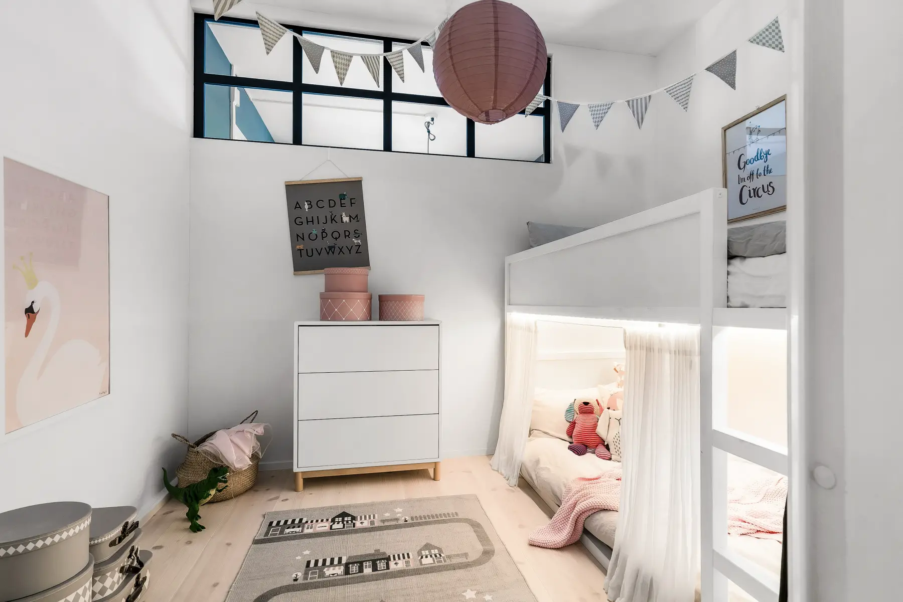 绿色阳台家庭公寓的现代魅力设计-14