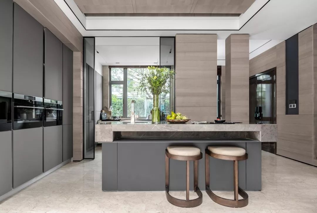 野性大自然中的度假别墅，诠释 451㎡新贵生活-9