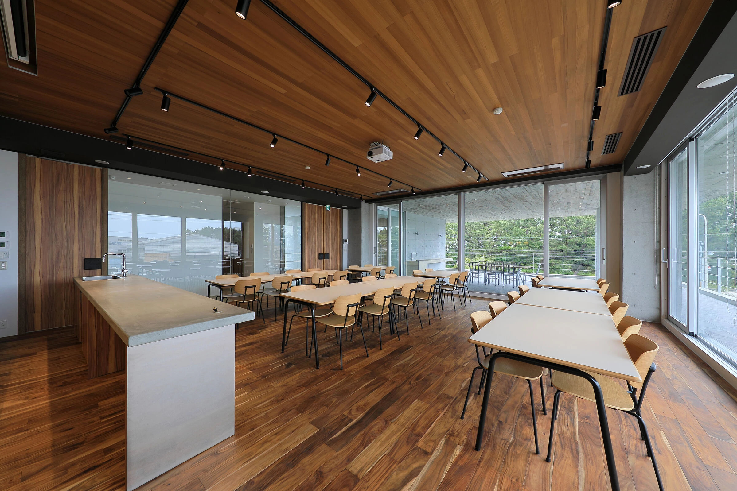 东京海上日动保险代理处新办公楼丨日本宫崎丨TAKESHI ISHIODORI ARCHITECTURE-31