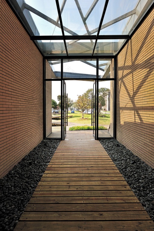 光影互动,打造多功能会议中心-23