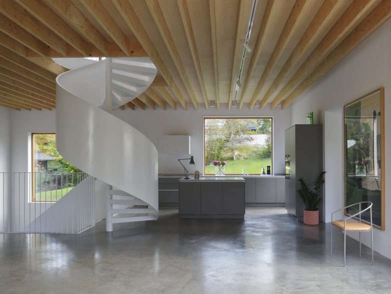 绿色环境中的白色住宅及画廊空间丨瑞典斯德哥尔摩丨Elding Oscarson建筑公司-22