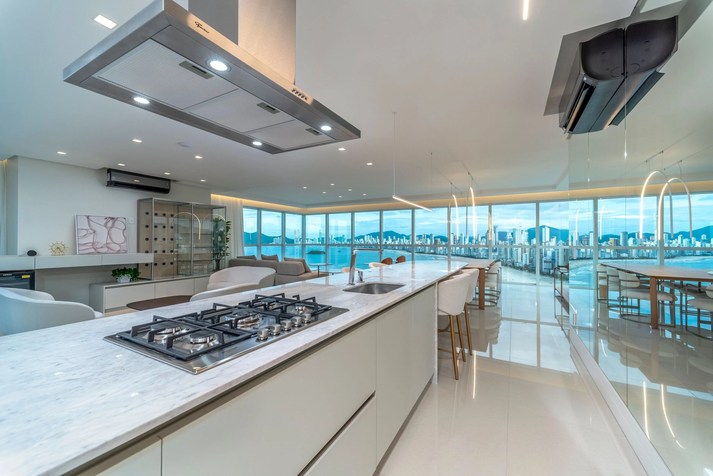 Sky Tower 顶层公寓丨巴西圣卡塔琳娜丨TKWS-14