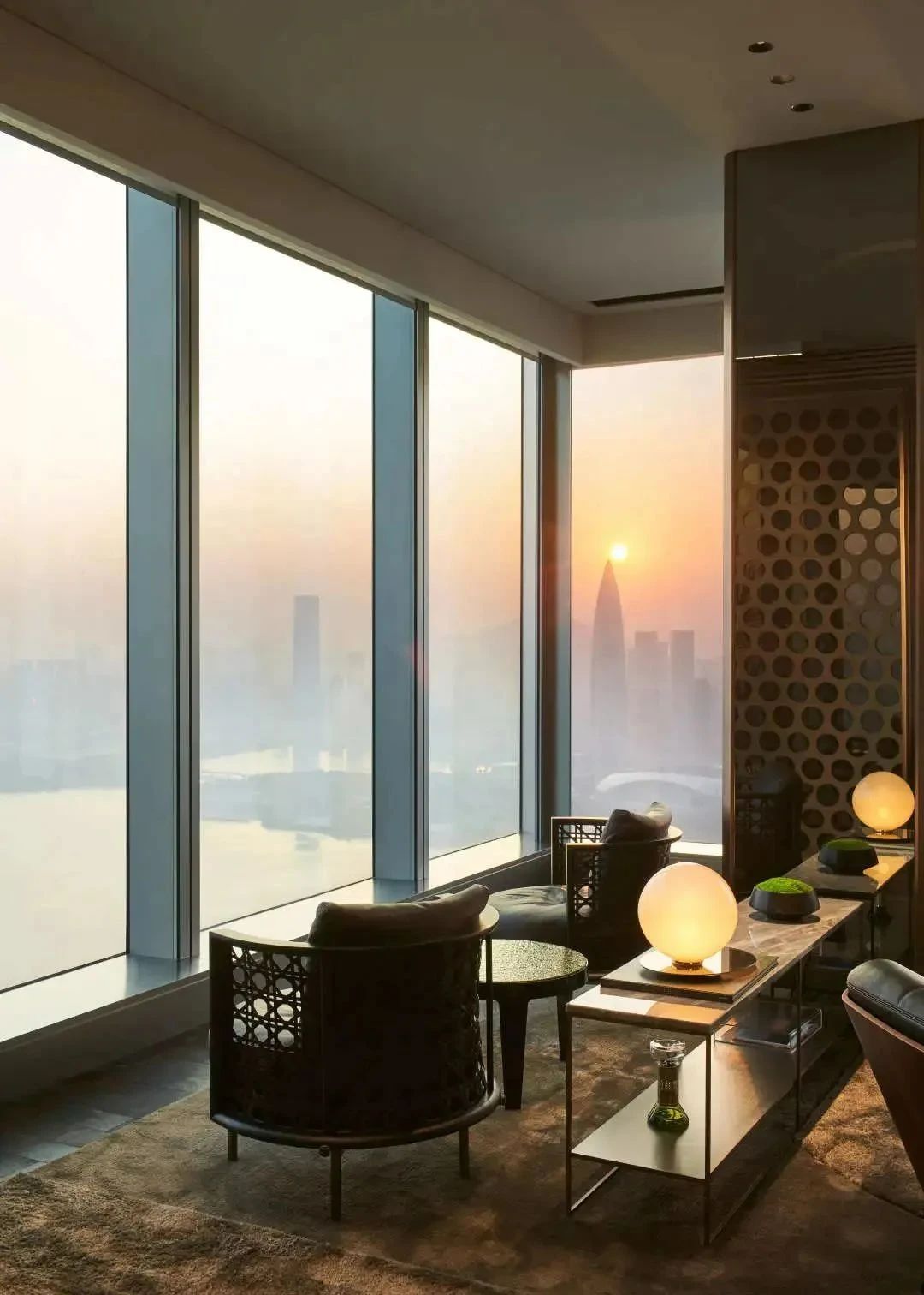 636㎡城市顶豪丨U Studio 于昭-38