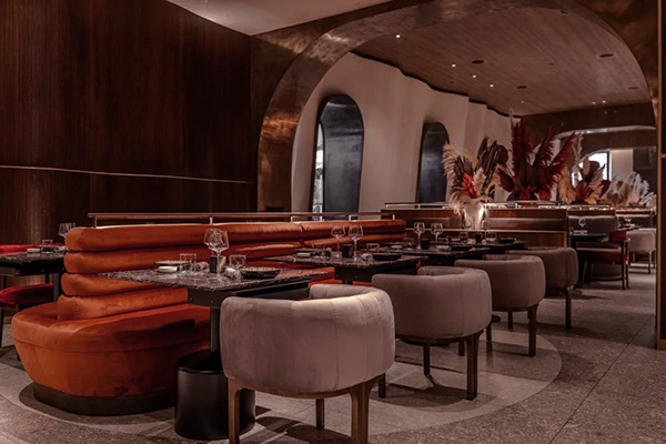 米兰多莫寿司店丨室内设计师Ashley Gadeova,Naos建筑公司-14