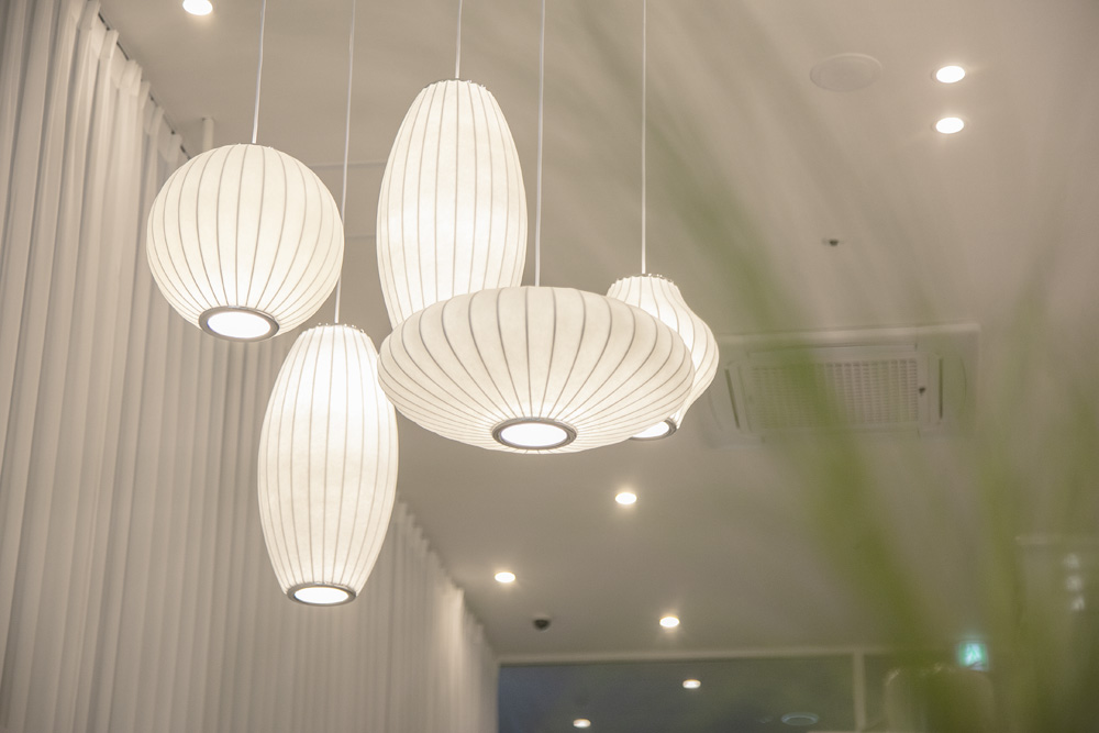 白色调的极简主义 | 20 平米的奢华室内设计-10