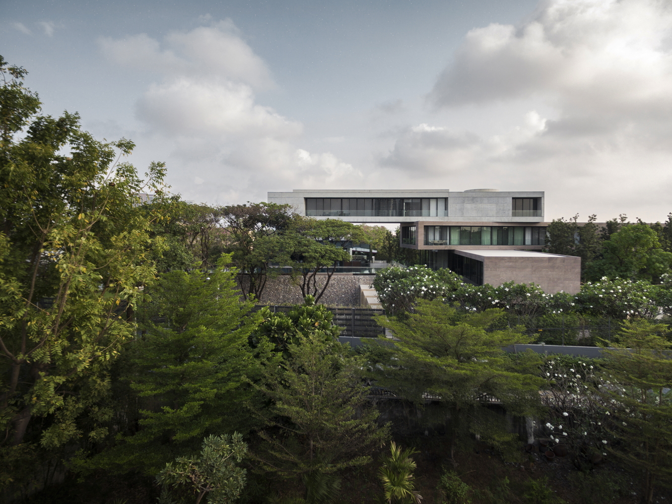 美国扭曲的房屋-4