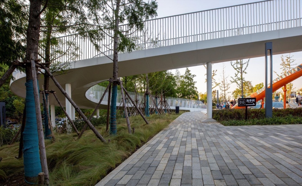 停车  公园:日常景观基础设施城市停车公园设计丨中国南京丨东南大学建筑学院,正中国际项目管理集团有限公司-35