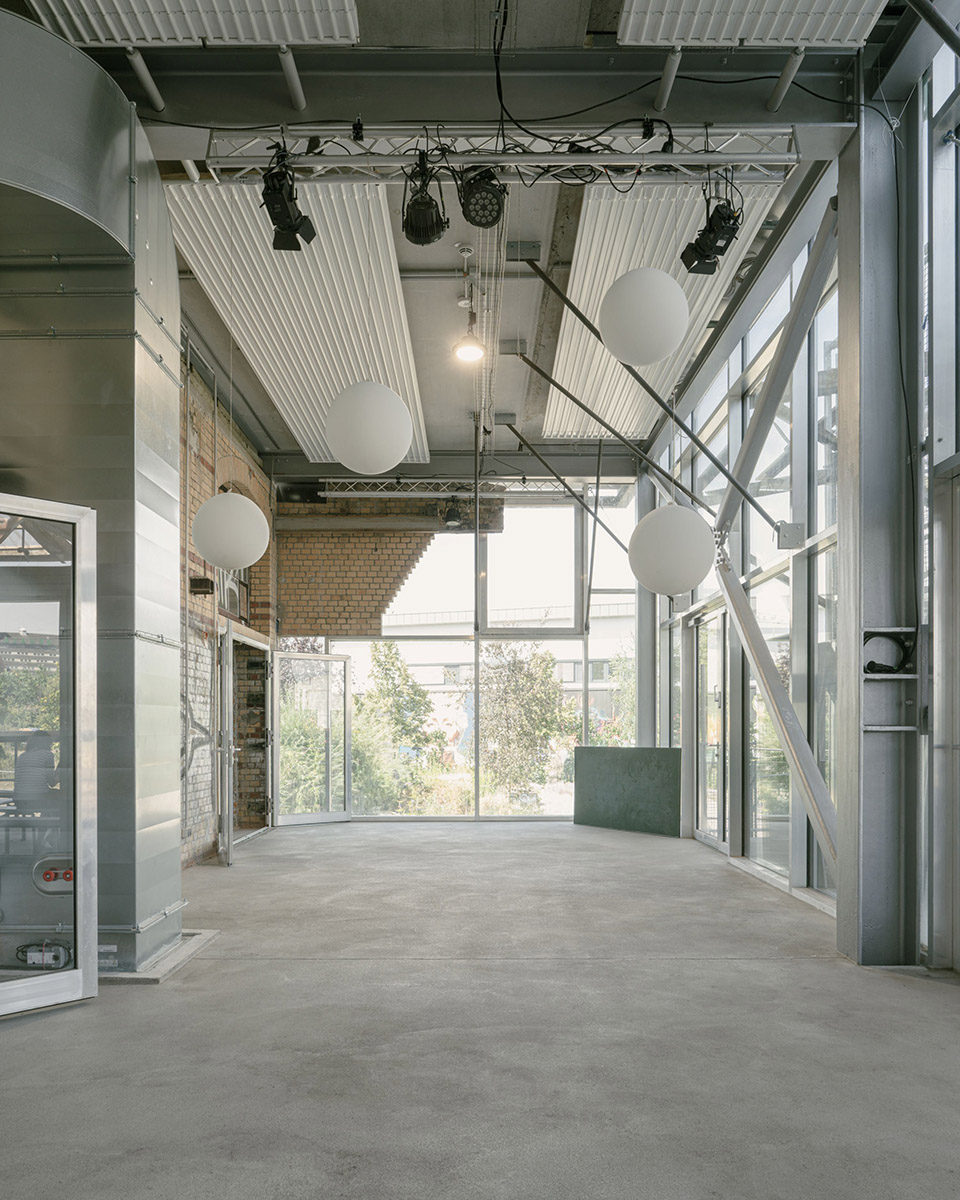 柏林ZKU艺术与城市学中心改造丨德国柏林丨Peter Grundmann Architekten-25