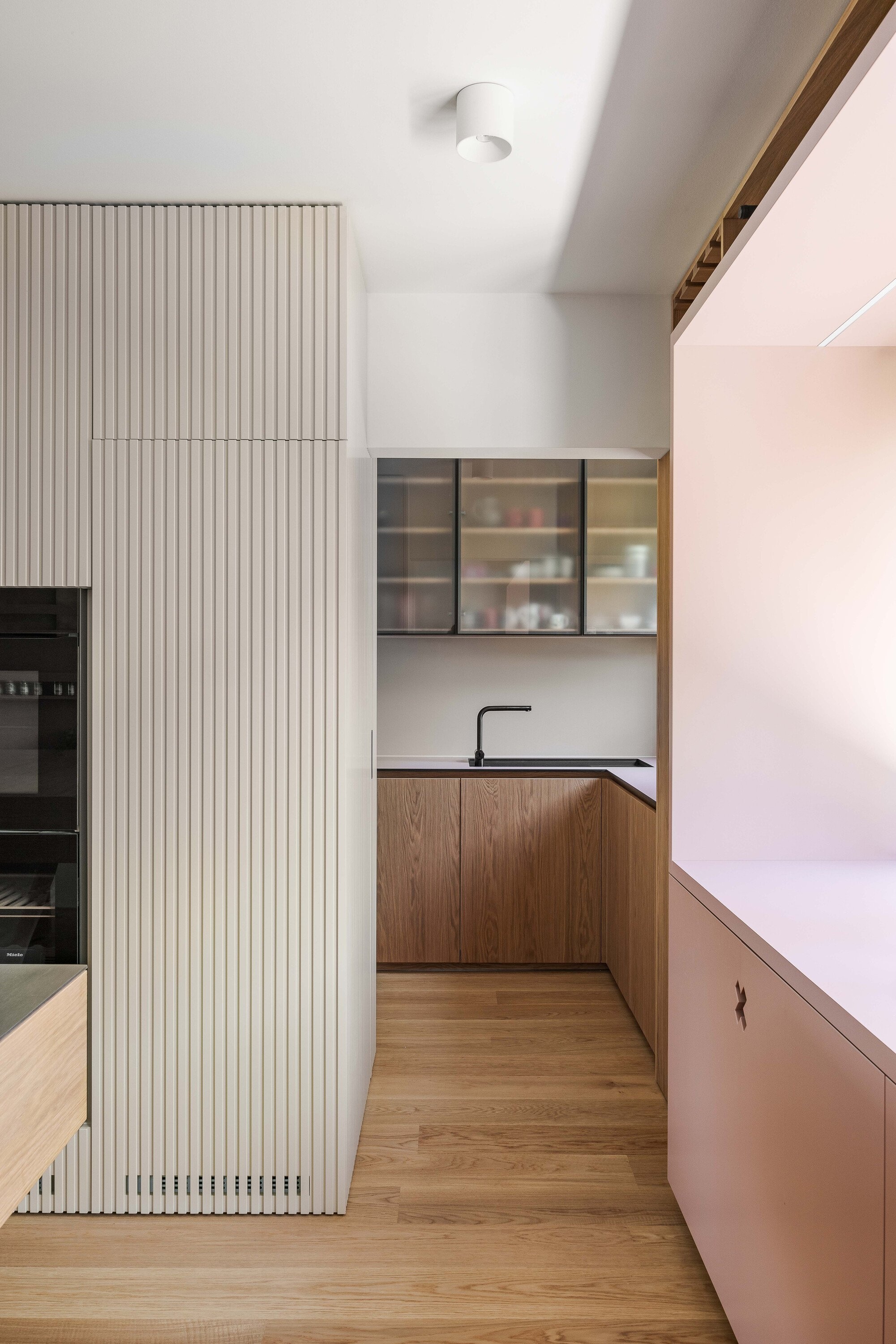 瑞士尼道公寓翻新设计丨BEEF architekti-9