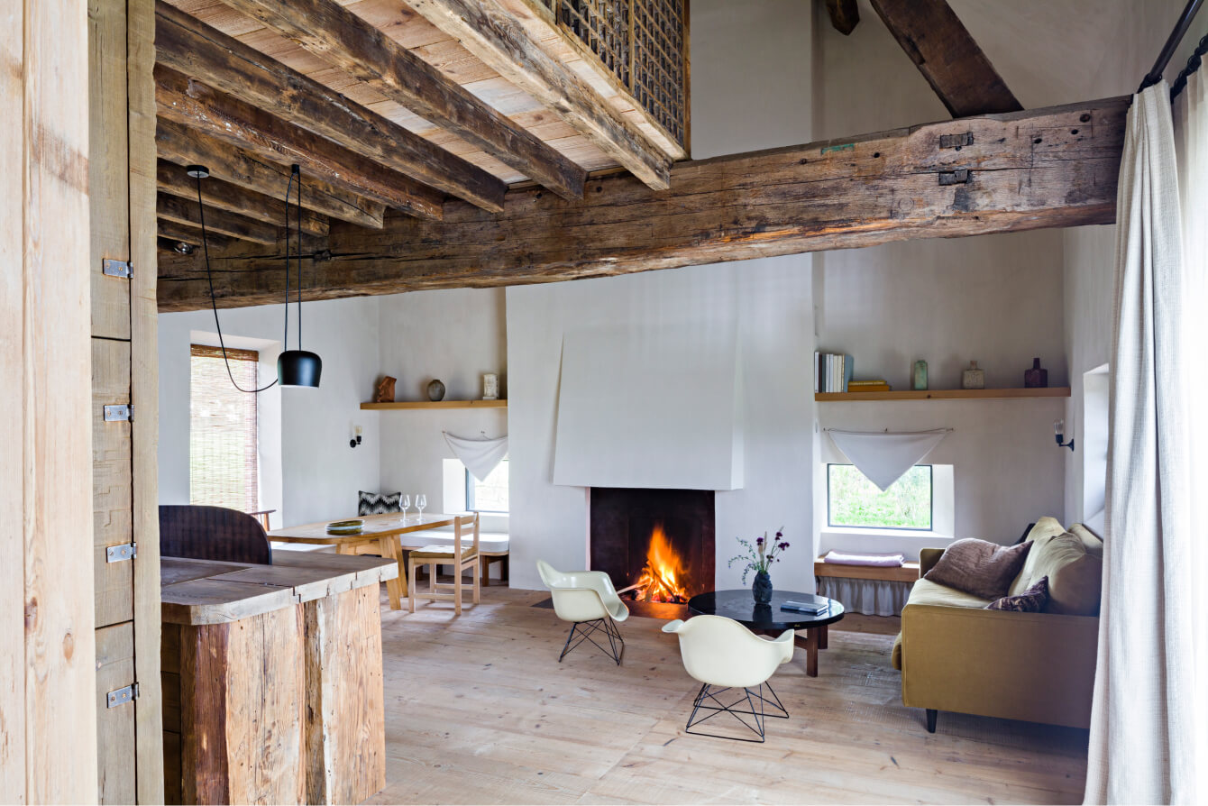 Gastenverblijf in een gerenoveerde schuur — Van Apers-1