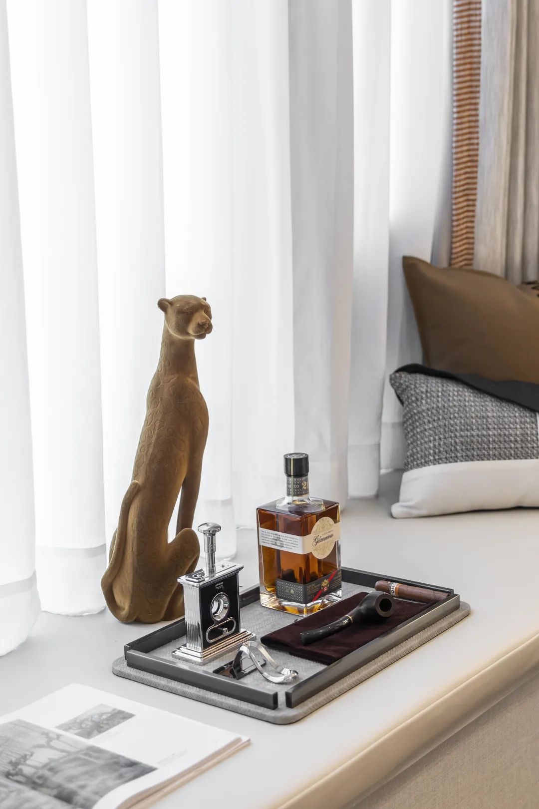 中铁·阅江来洞察时光的样板间-12