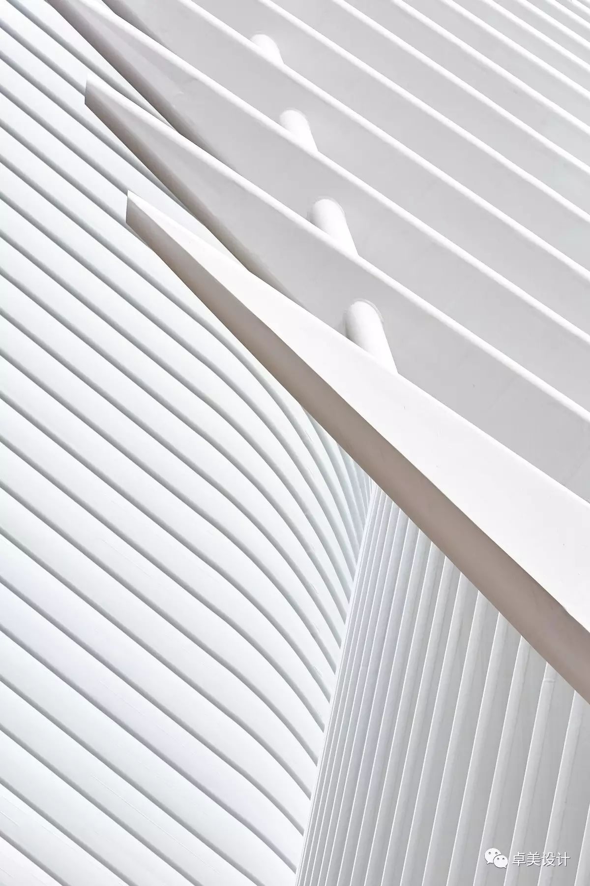 一栋名字有点长的交通枢纽特色建筑-19