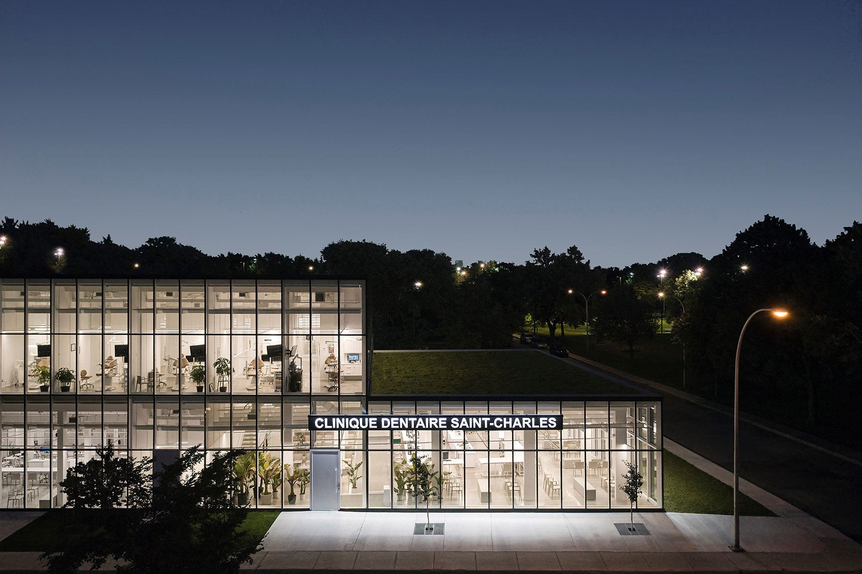 圣查尔斯牙科诊所丨加拿大丨Studio Jean Verville architects-2