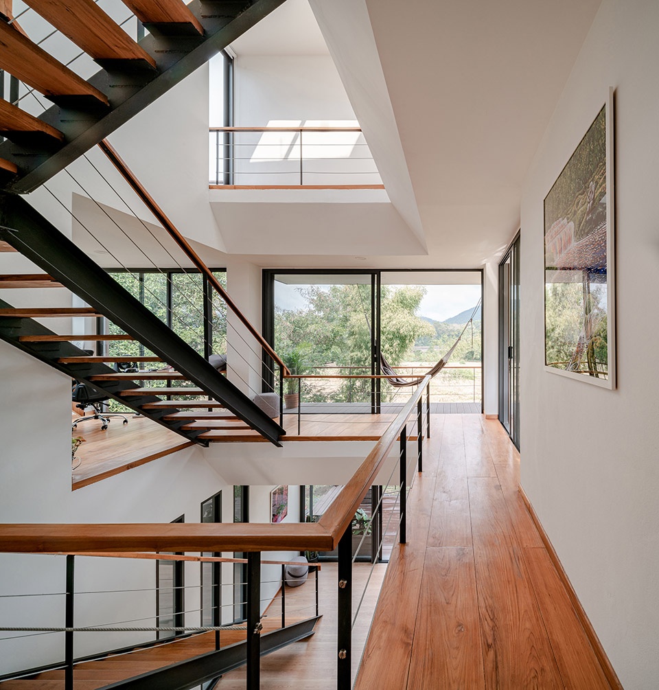 泰国 MHS 住宅，雕塑般的混凝土山居-30