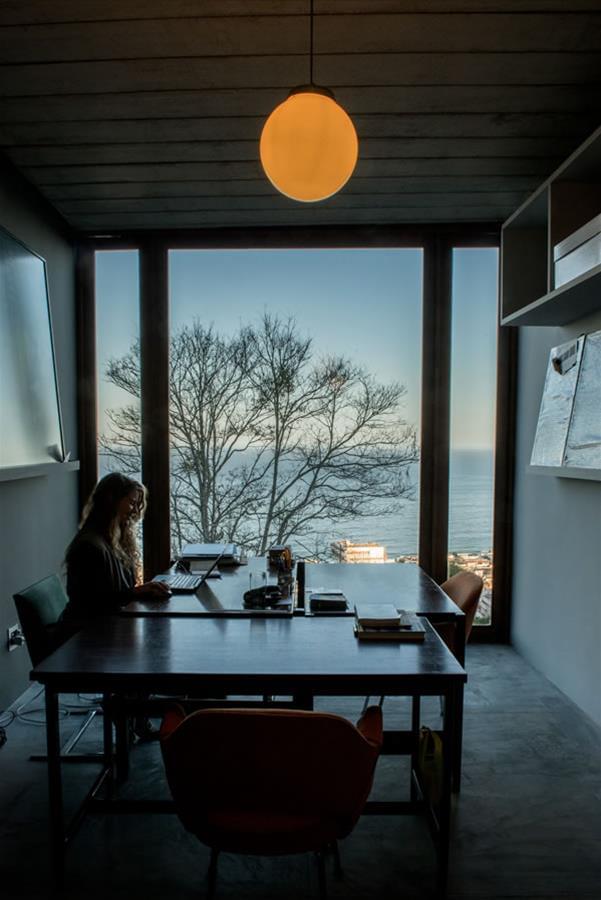 里约热内卢的"巴比伦 1500"画廊 | 巧妙融合自然与现代艺术-11