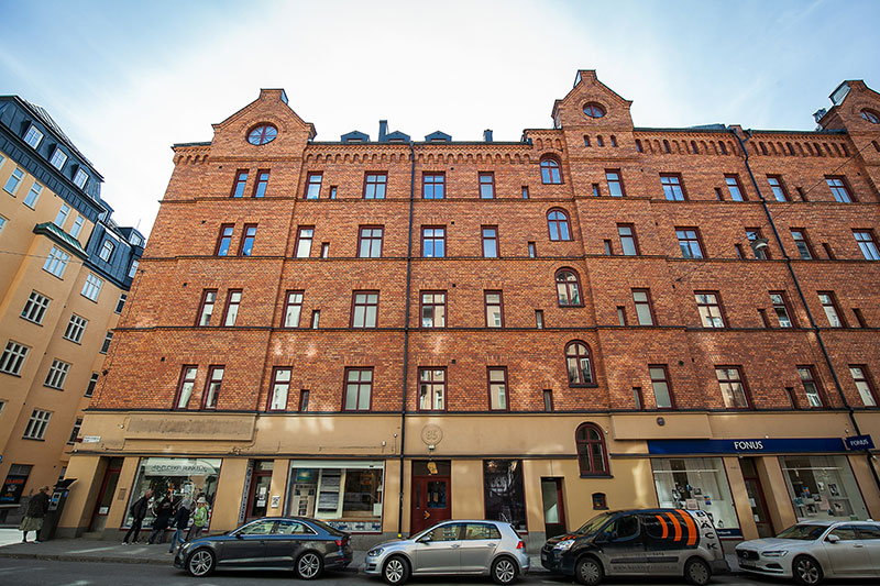 斯德哥尔摩公寓 | 个性化色彩与墙饰设计-19