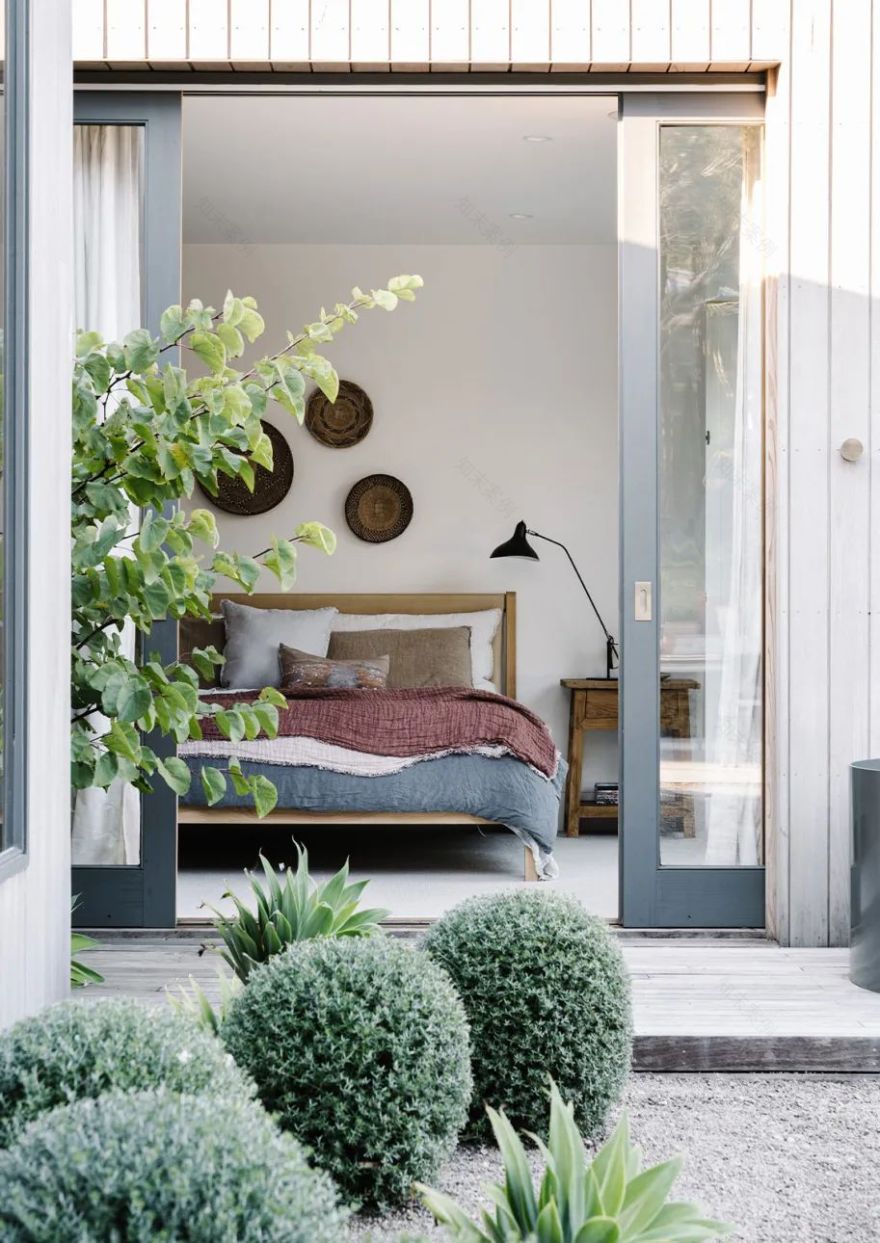 诗意宁静的谷仓式家庭住宅丨加拿大维多利亚丨Billy Innes-14