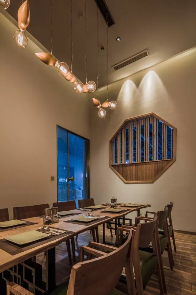 武汉素点餐厅 | 山水意境,东方气质-30