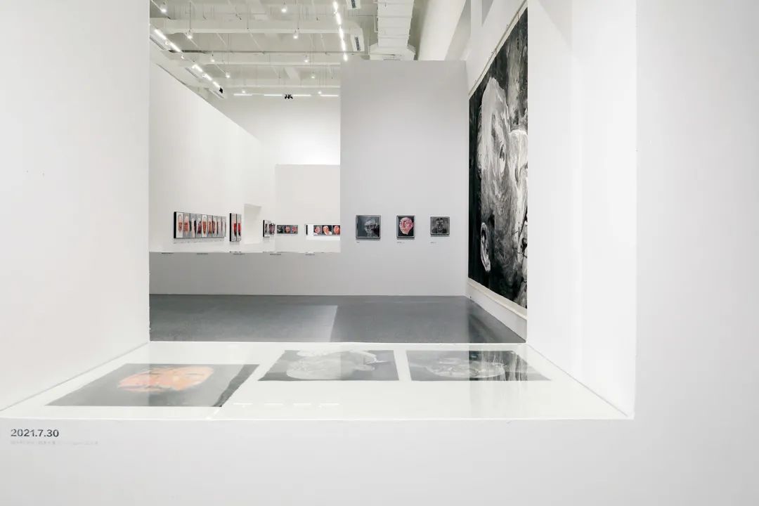 “人间仙境·方力钧水墨”展陈设计丨中国西安丨燕尾设计室-30