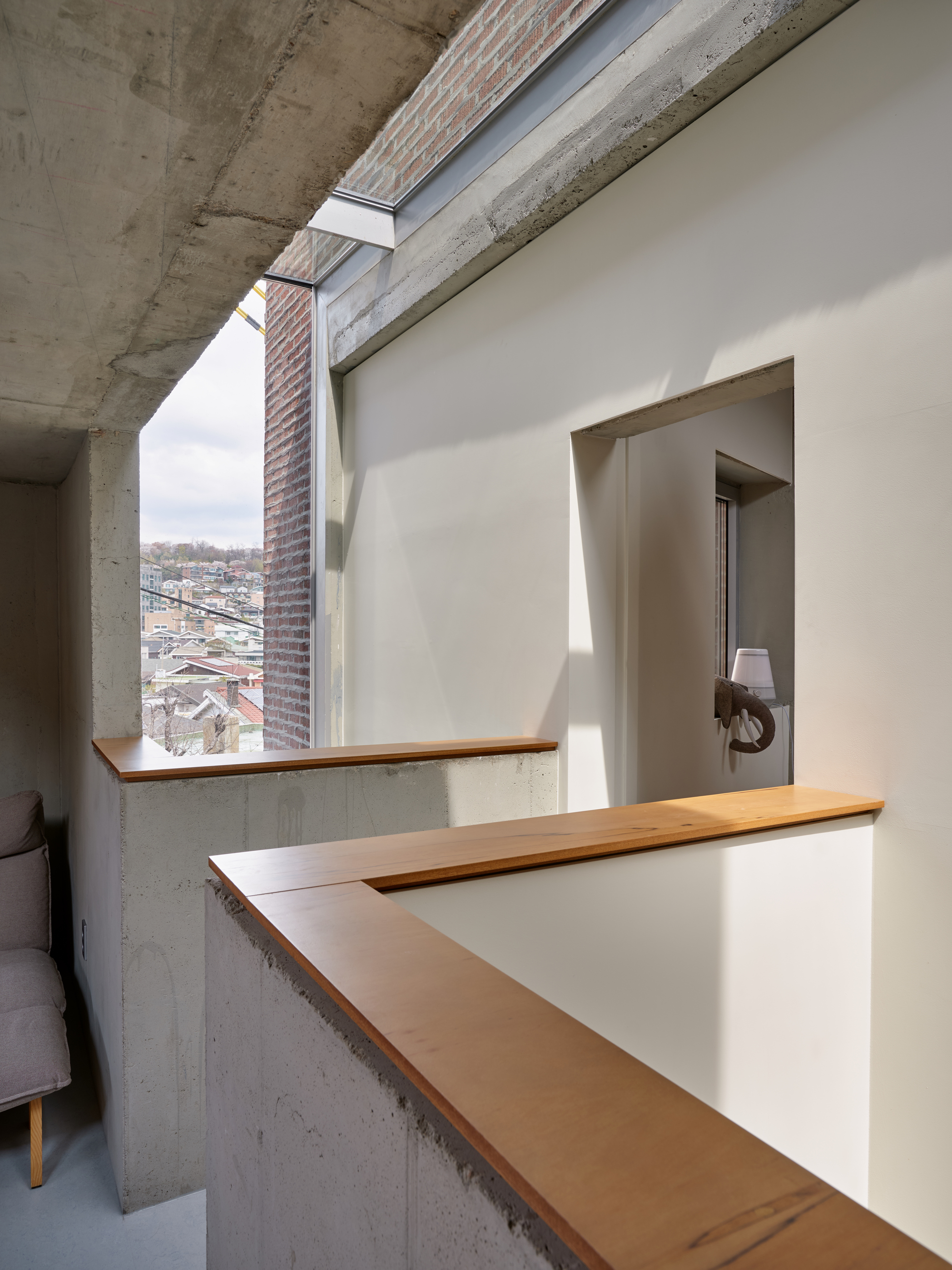 Alley in the House / FHHH FRIENDS-46