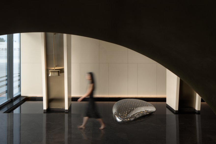 金地·兰亭长江序销售中心丨中国武汉丨元禾大千(软装),年代元禾(硬装)-23