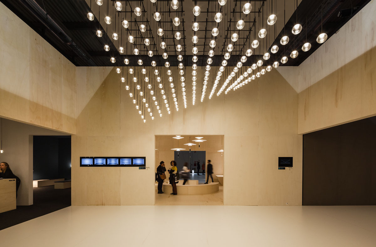 05 11 STAND VIBIA EN LA FERIA EUROLUCE 2015 DE MILÁN-19