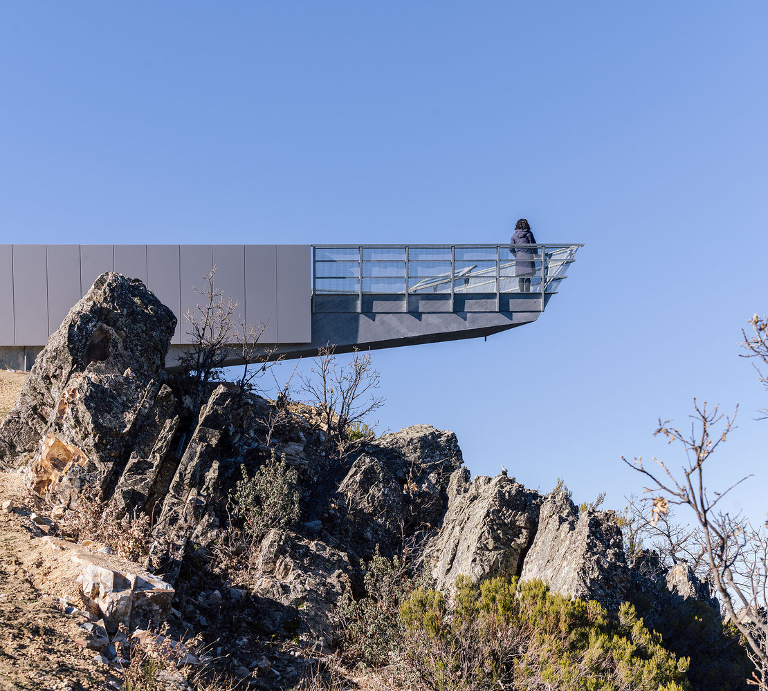 Peñas Llanas 观景台改造丨西班牙卡斯蒂利亚丨Lopez Lopez-17