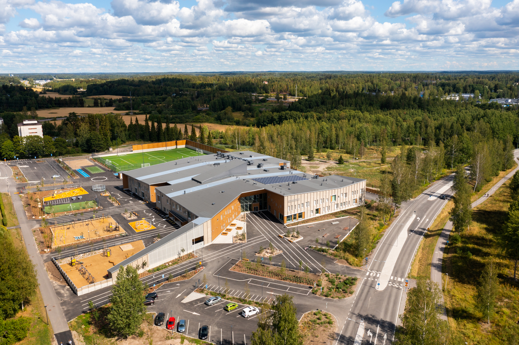 Keravanjoki 多功能建筑丨芬兰丨Lukkaroinen Architects-27