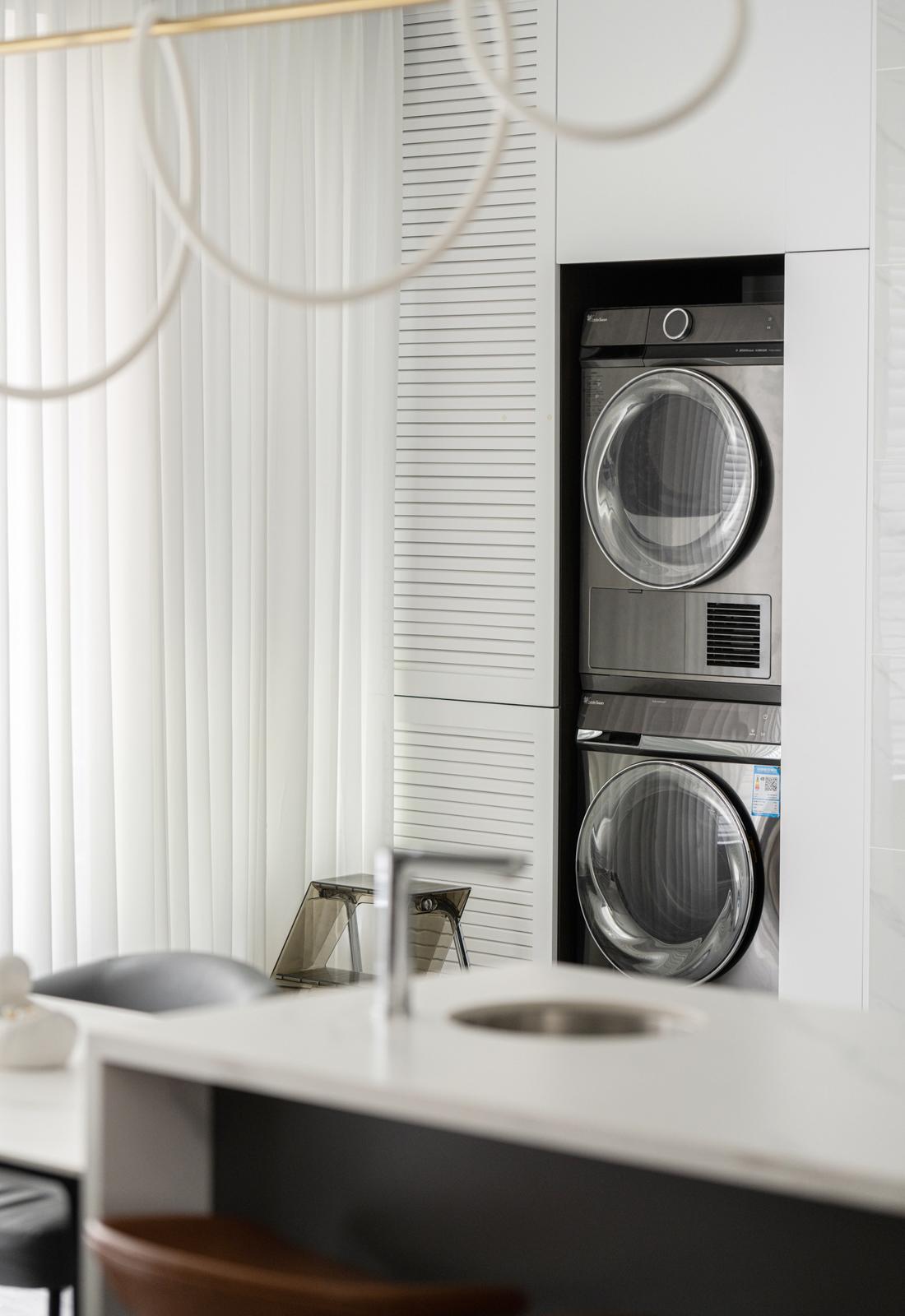 平层温馨现代极简风-4