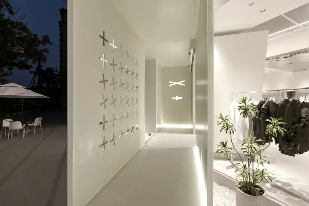 X+设计师集合店丨中国南京丨图盈拓新TURING DESIGN-63