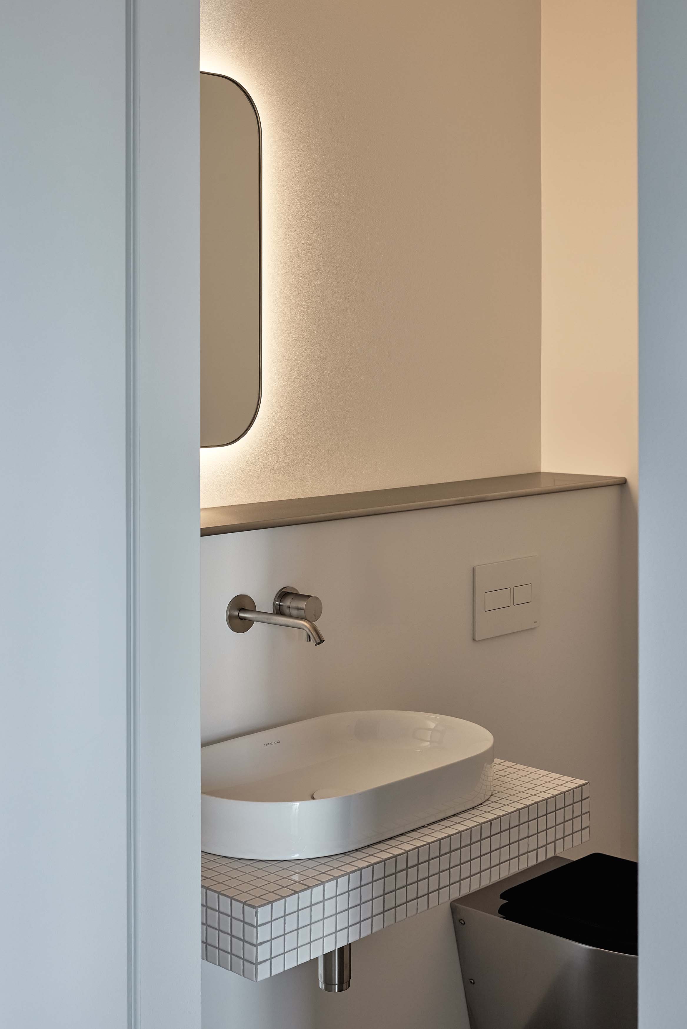 现代一字型公寓室内设计丨立陶宛丨October Design Studio-17