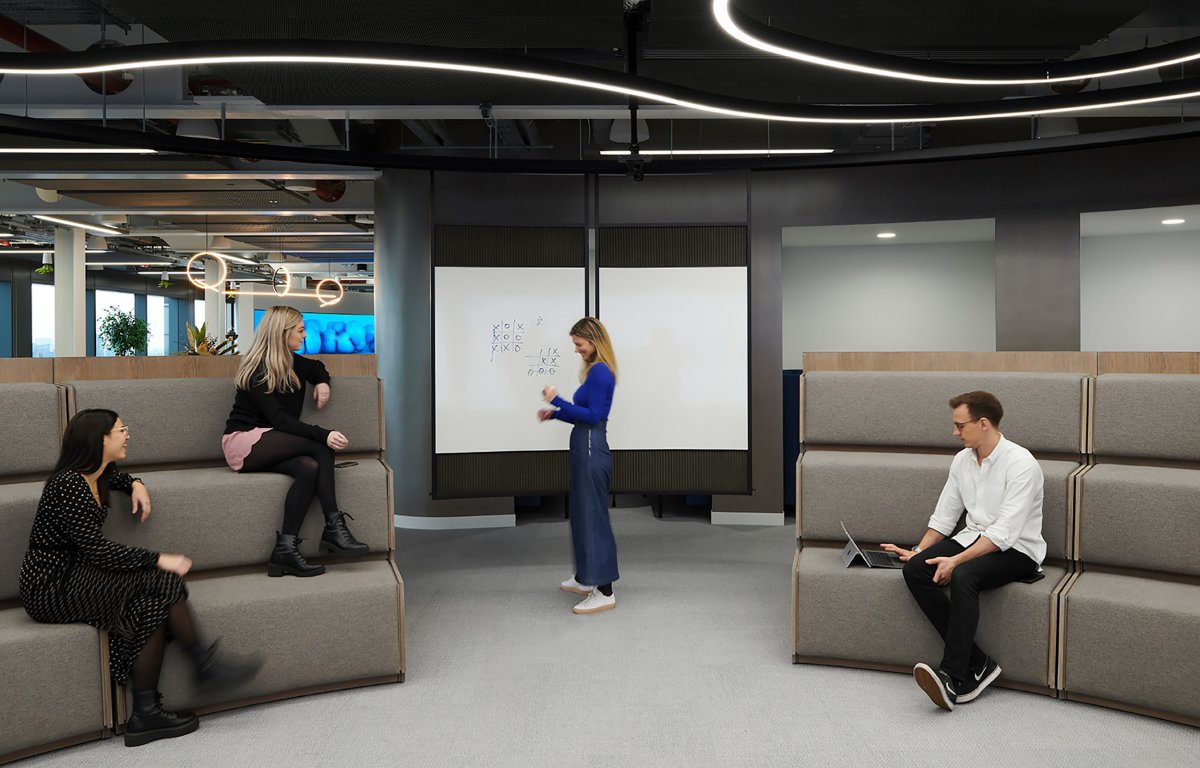 M 莫泽联合公司·Finablr 办公室-4