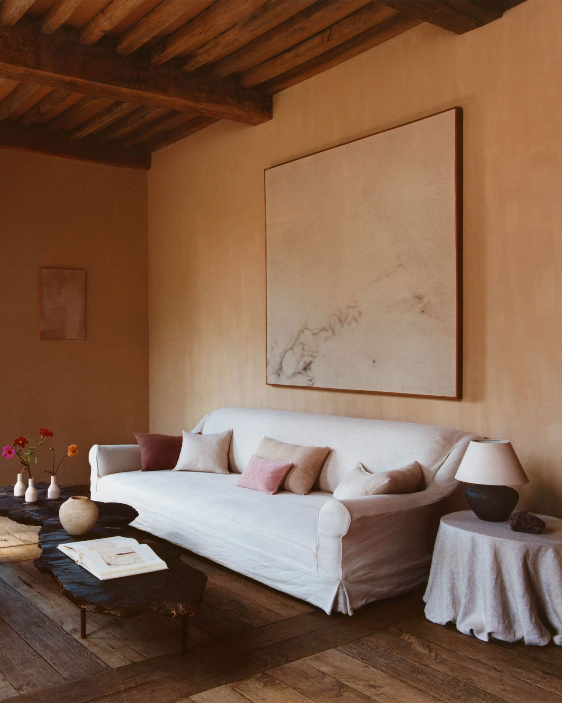 自然之色 | 比利时 Zara Home 的石屋设计-4