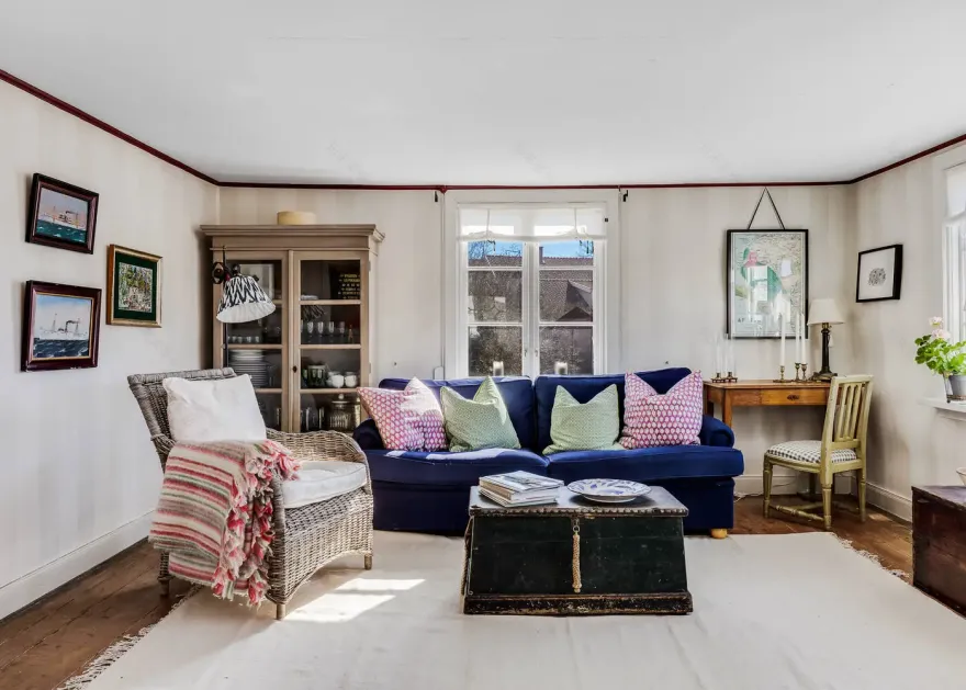 "瑞典 Mollösund 小镇,57m2 红色小木屋的温馨魅力"-7