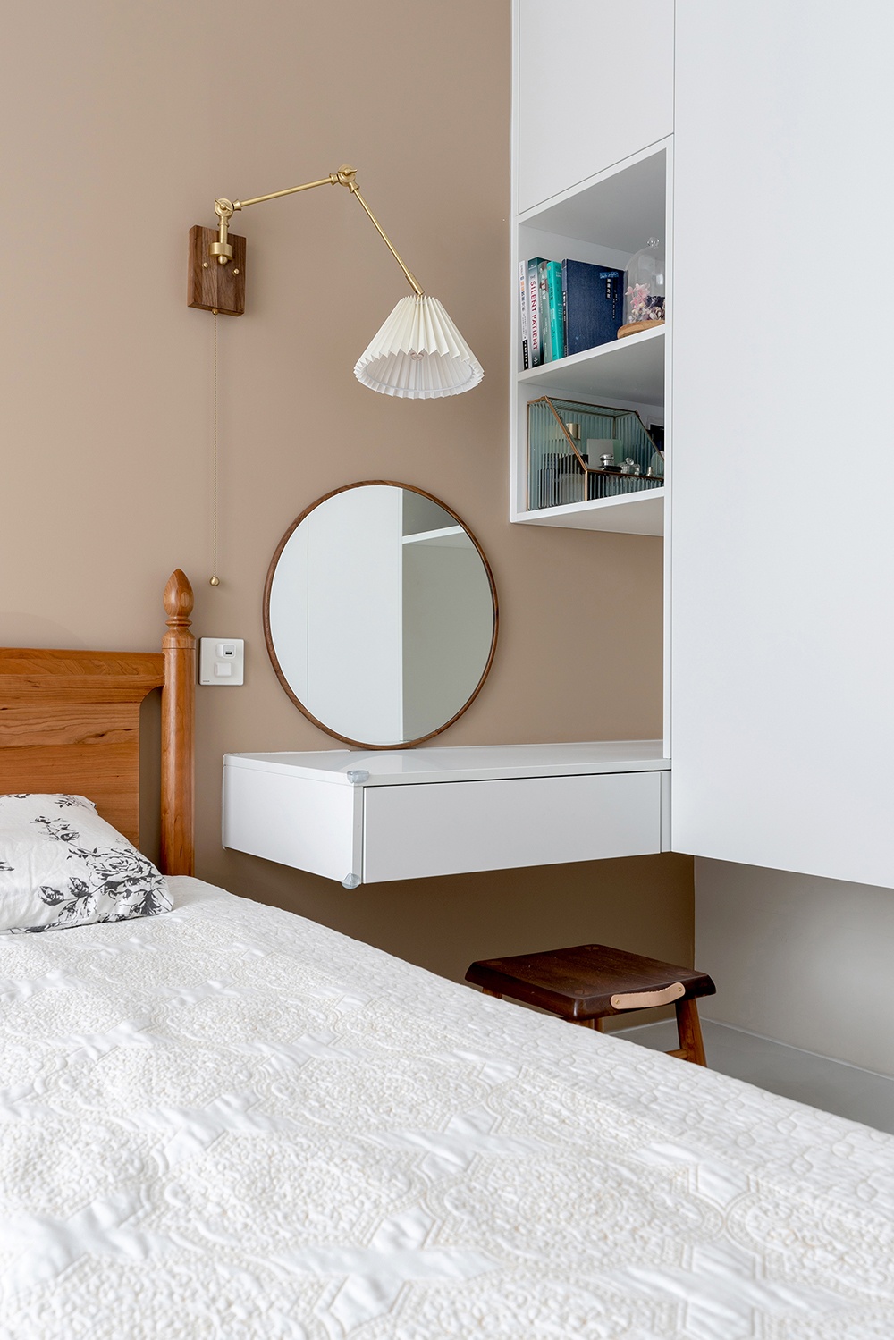 55㎡小户型重拾复古味，让家处处透露精致和浪漫-18