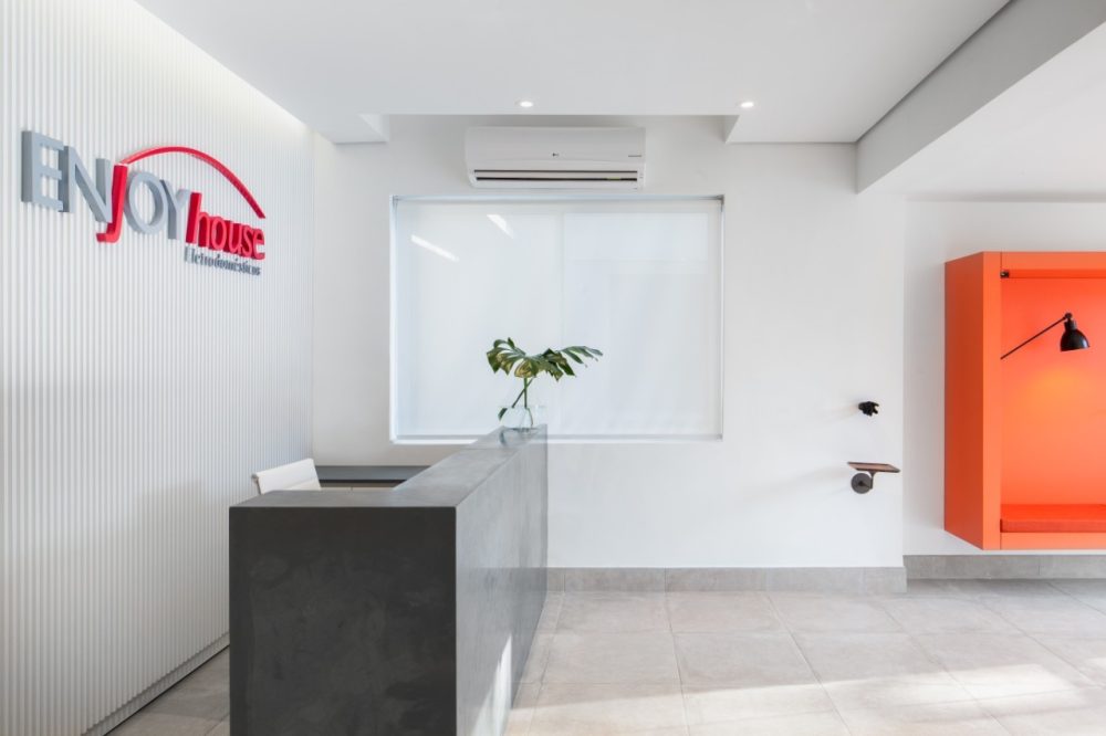 巴西圣保罗 Enjoy House 品牌店设计-12