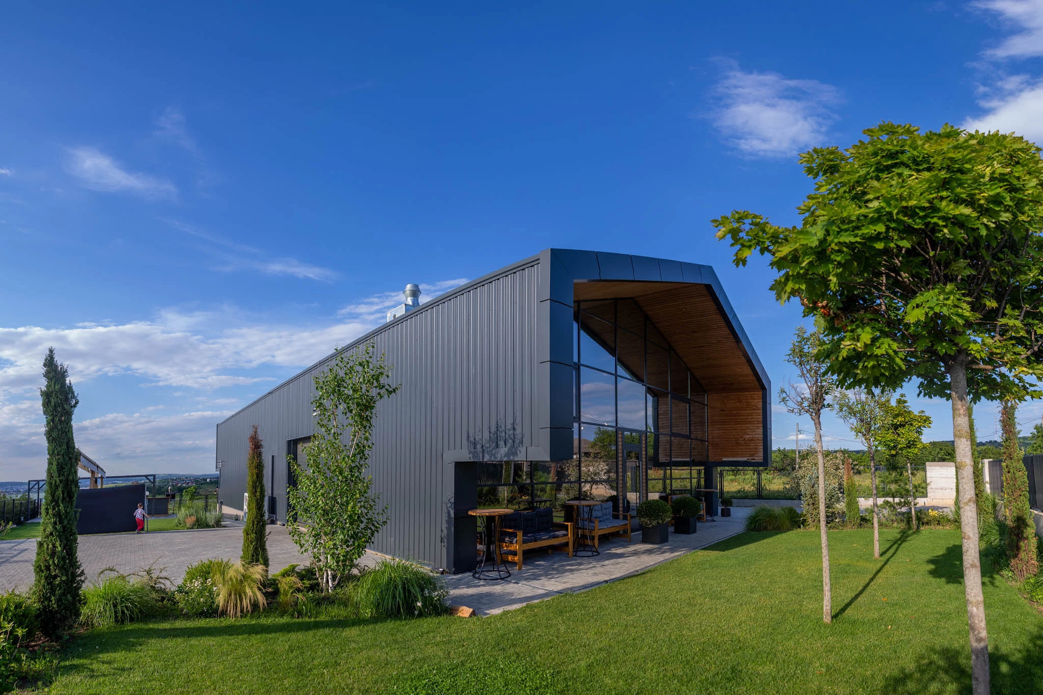 肉类概念店丨罗马尼亚雅西丨BIROU DE ARHITECTURA NEO PROIECT-4