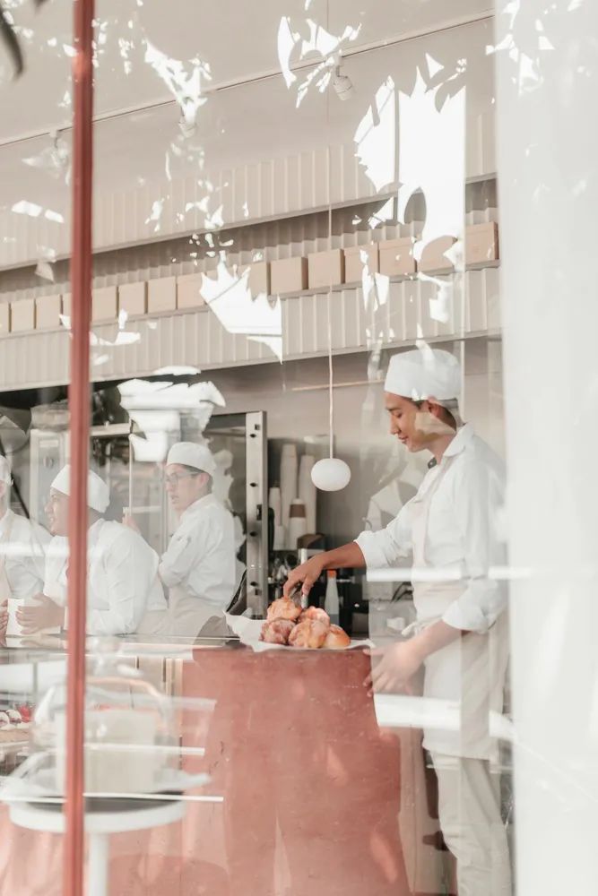35 平米“Odette Cuisine”面包店丨勾勾手设计网-19
