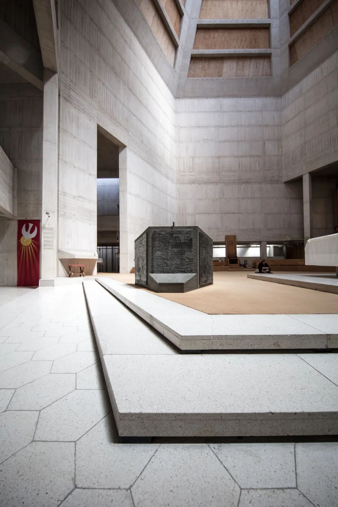 英国 Clifton Cathedral——现代宗教建筑的典范-24