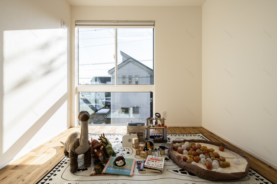 「家族がゆっくり過ごせるヌックのある家」(“有壁龛的家”)-1