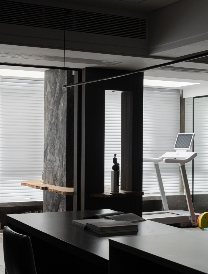 御湖蓝湾 170 平意式极简家居设计-28