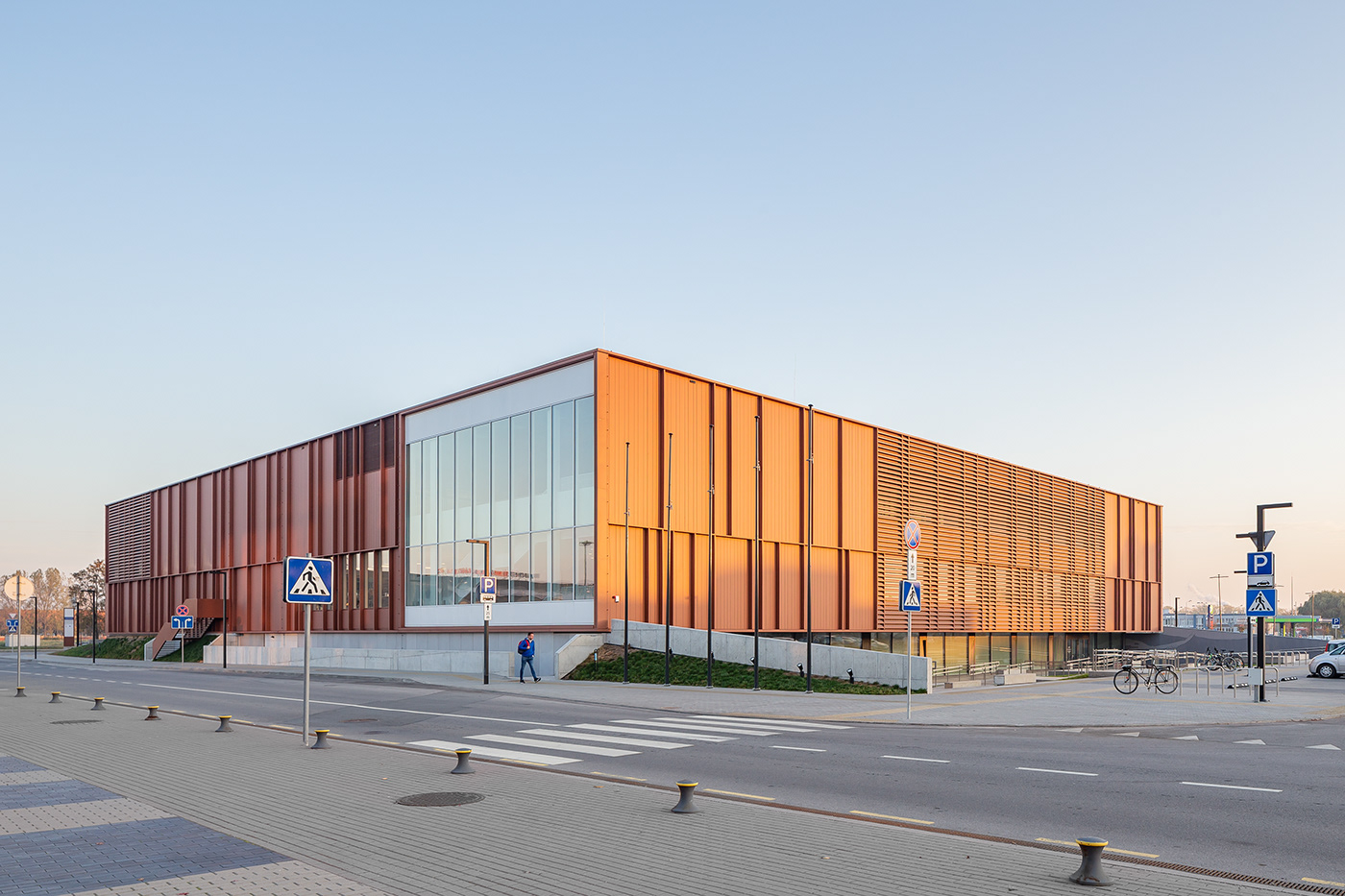 漂浮在立陶宛的海浪之上——克莱佩达游泳中心-7