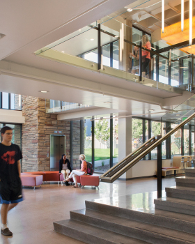 学生食堂，DURRELL DINING AND STUDENT CENTER — 4240 Architecture